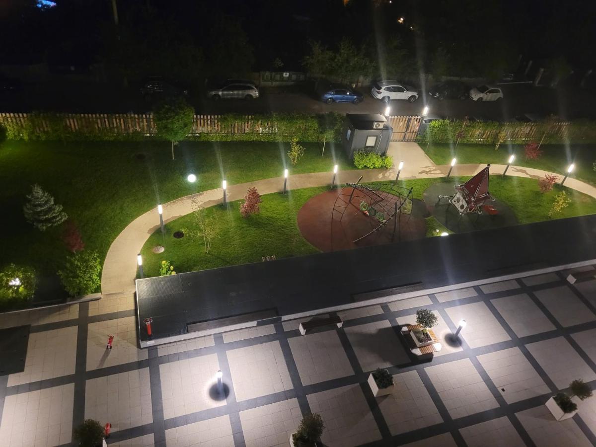 Apartment In Bucharest, Baneasa Green Area Екстер'єр фото