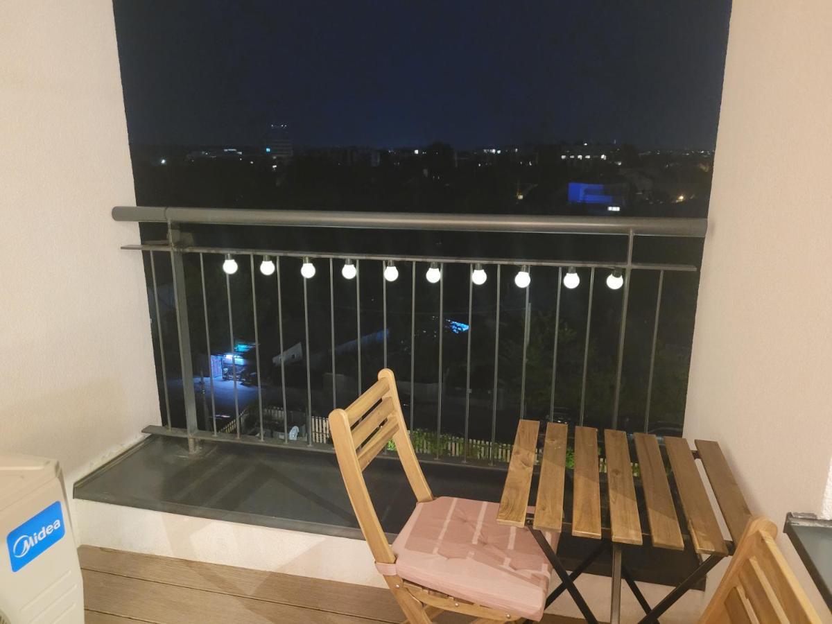 Apartment In Bucharest, Baneasa Green Area Екстер'єр фото