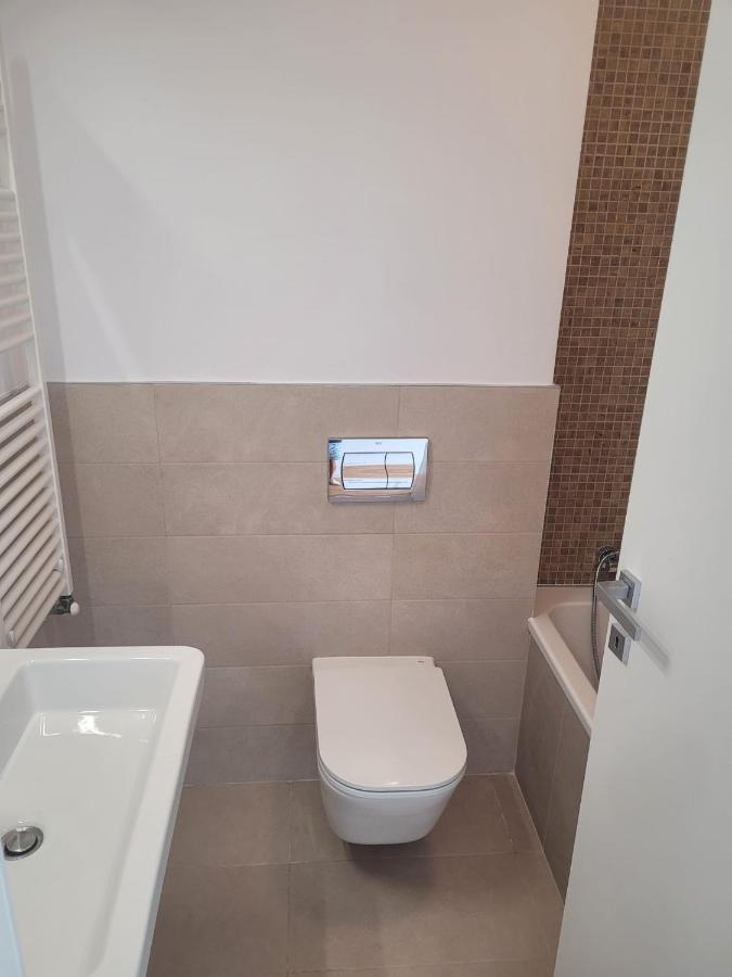 Apartment In Bucharest, Baneasa Green Area Екстер'єр фото
